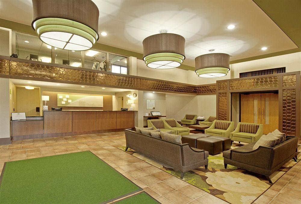 ホテル ホリディ イン ウェストベリー - ロング アイランド カール・プレイス インテリア 写真